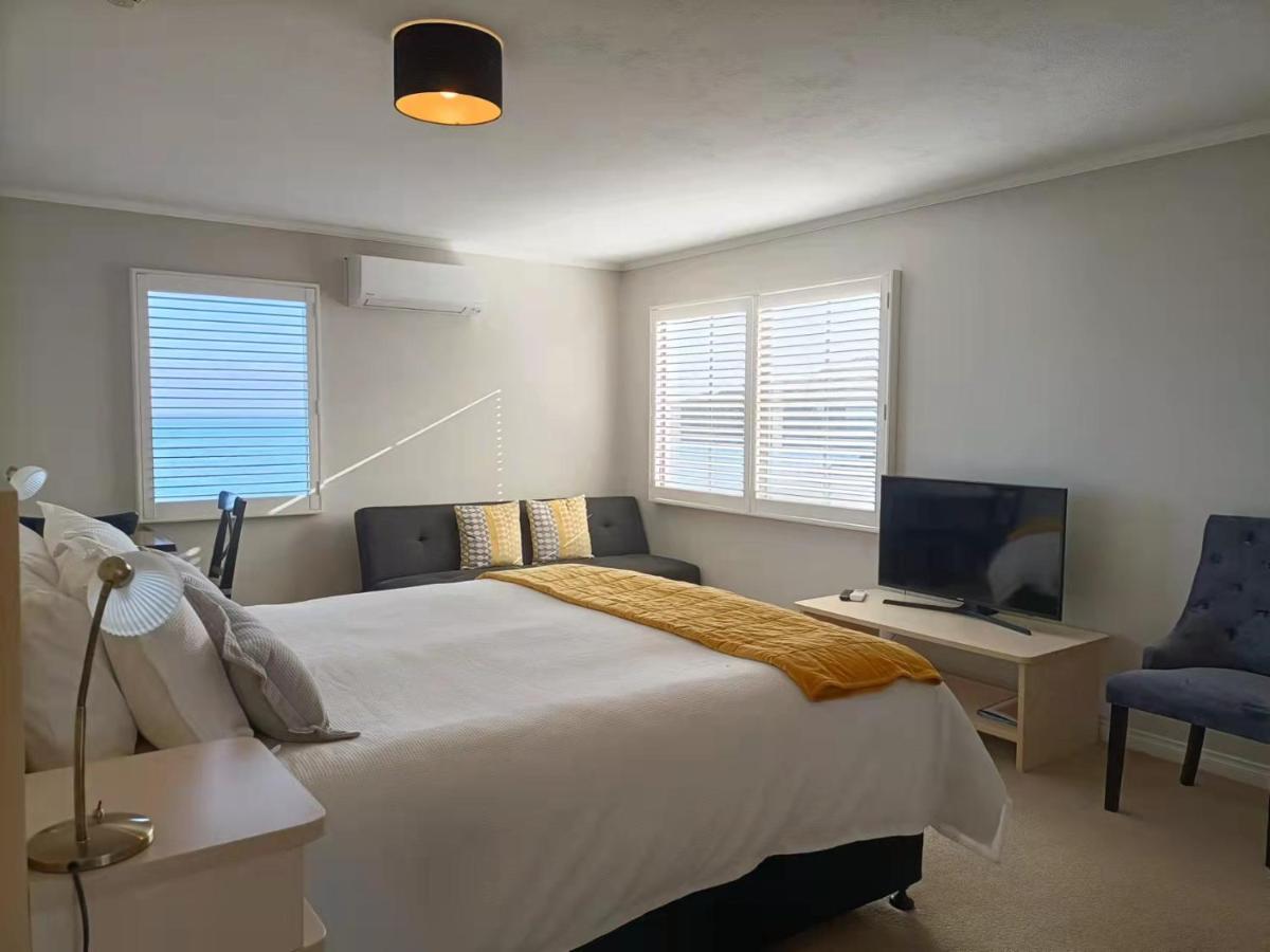 Lands End Hotel Bluff Bagian luar foto