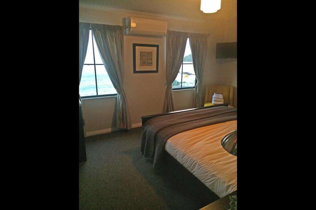 Lands End Hotel Bluff Bagian luar foto