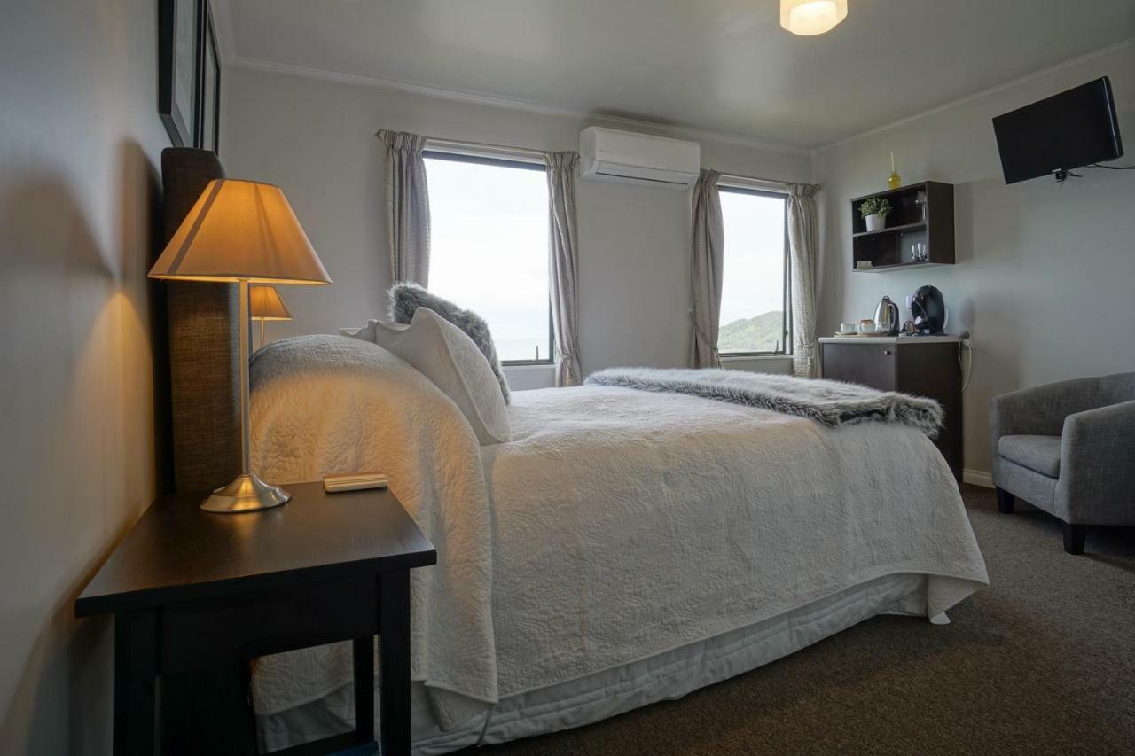 Lands End Hotel Bluff Bagian luar foto